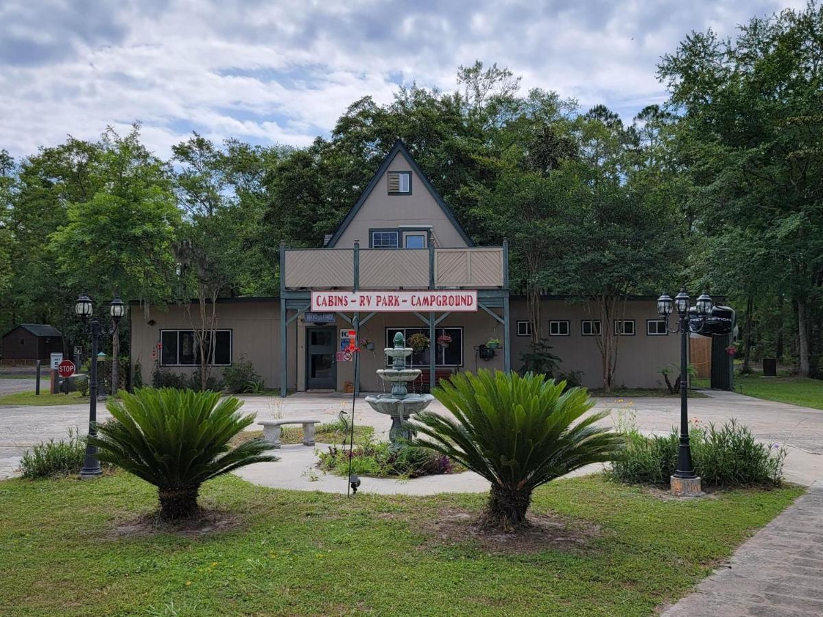 Okefenokee Pastimes Cabins And Campground Stanley Landing Bagian luar foto